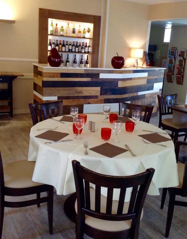 Restaurant De La Place 2*